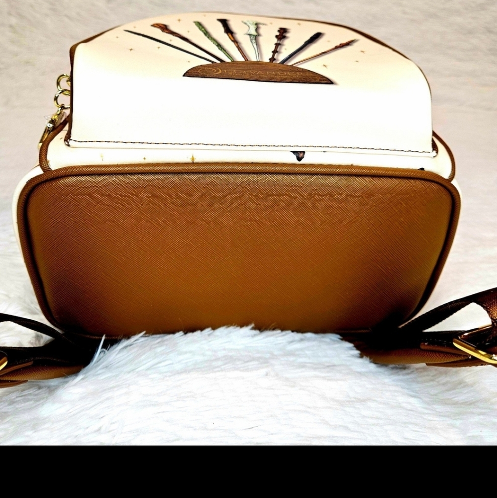 Loungefly Harry Potter Ollivanders Wands mini Backpack - Picture 6 of 6